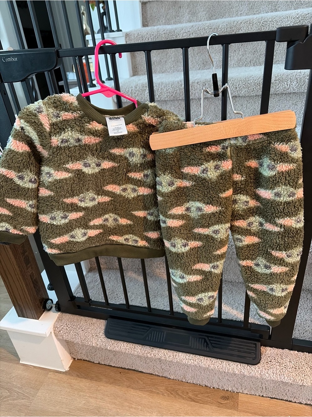 Star Wars Olive Green & Pink Sherpa Kids Pajama Set